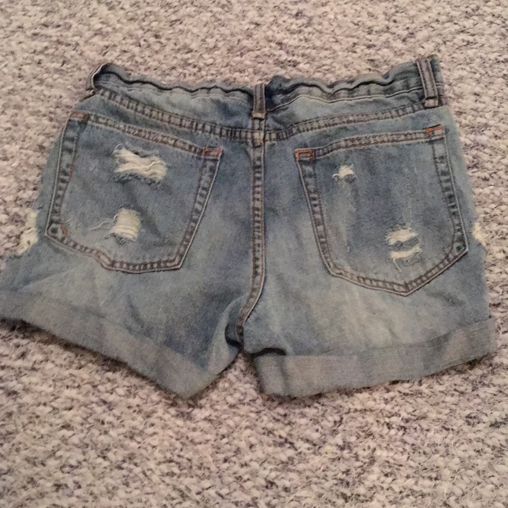 Forever 21 Ripped Shorts - Picture 3 of 3